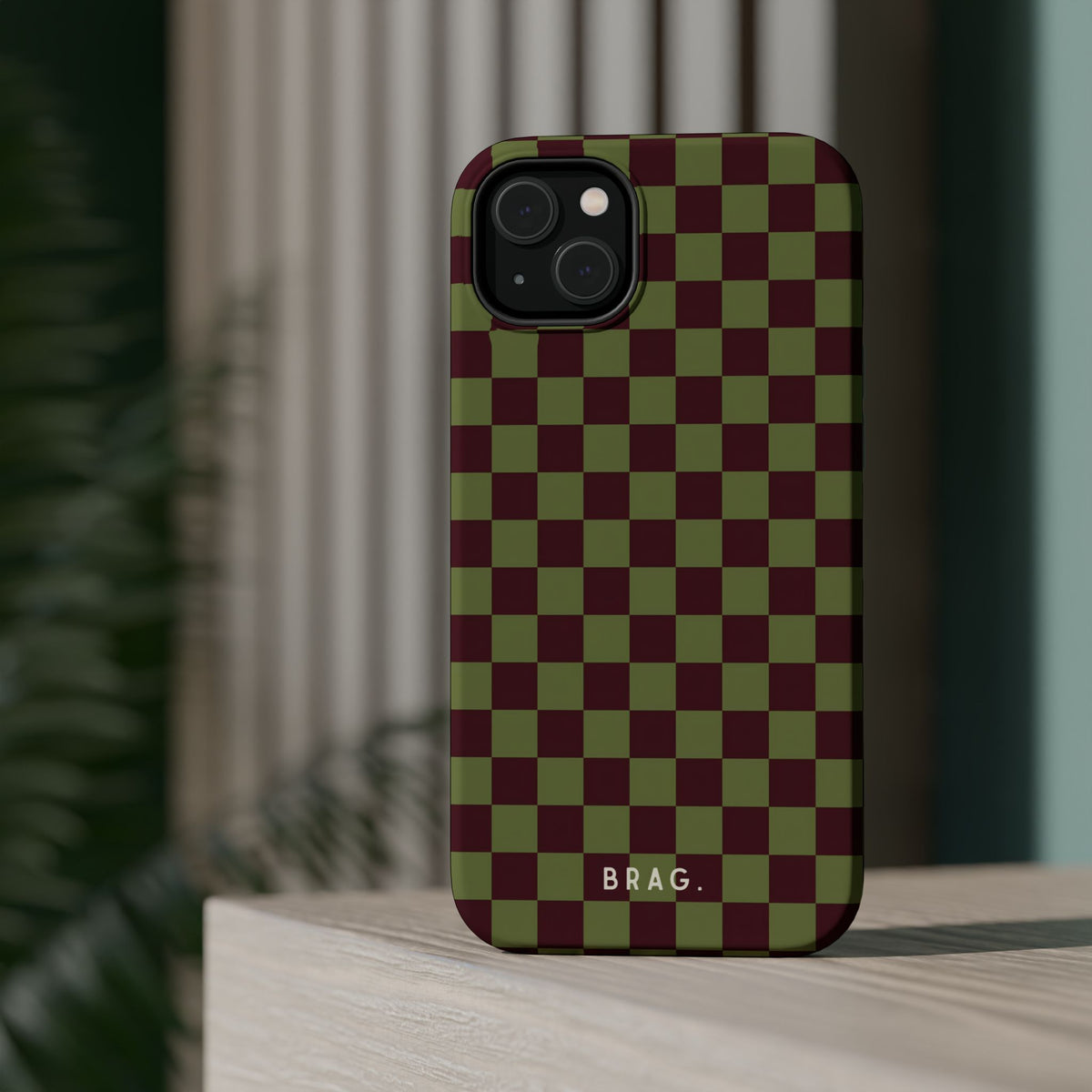 Lucky Check Magnetic Impact-Resistant Phone Case