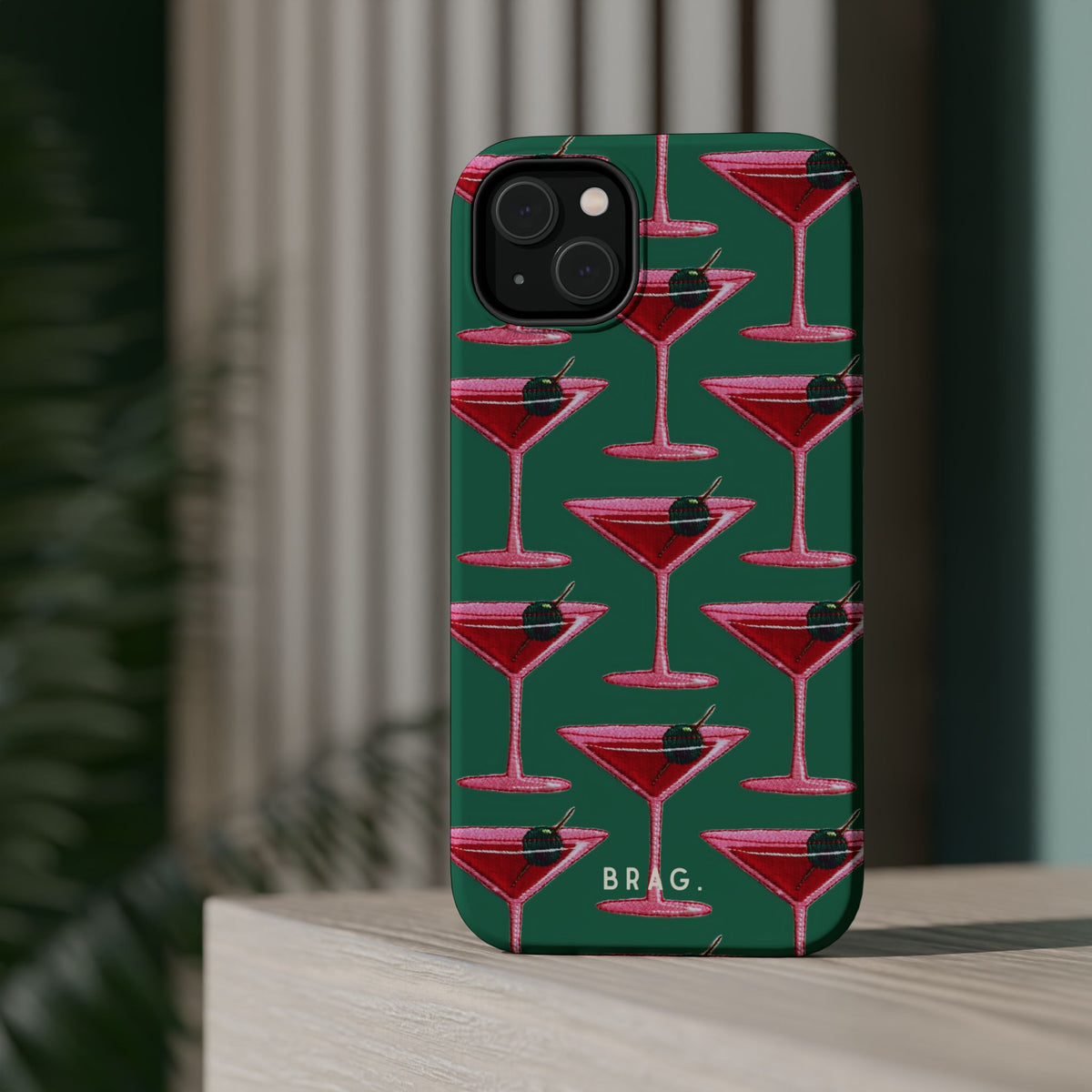 Pink Martini Magnetic Impact-Resistant Phone Case