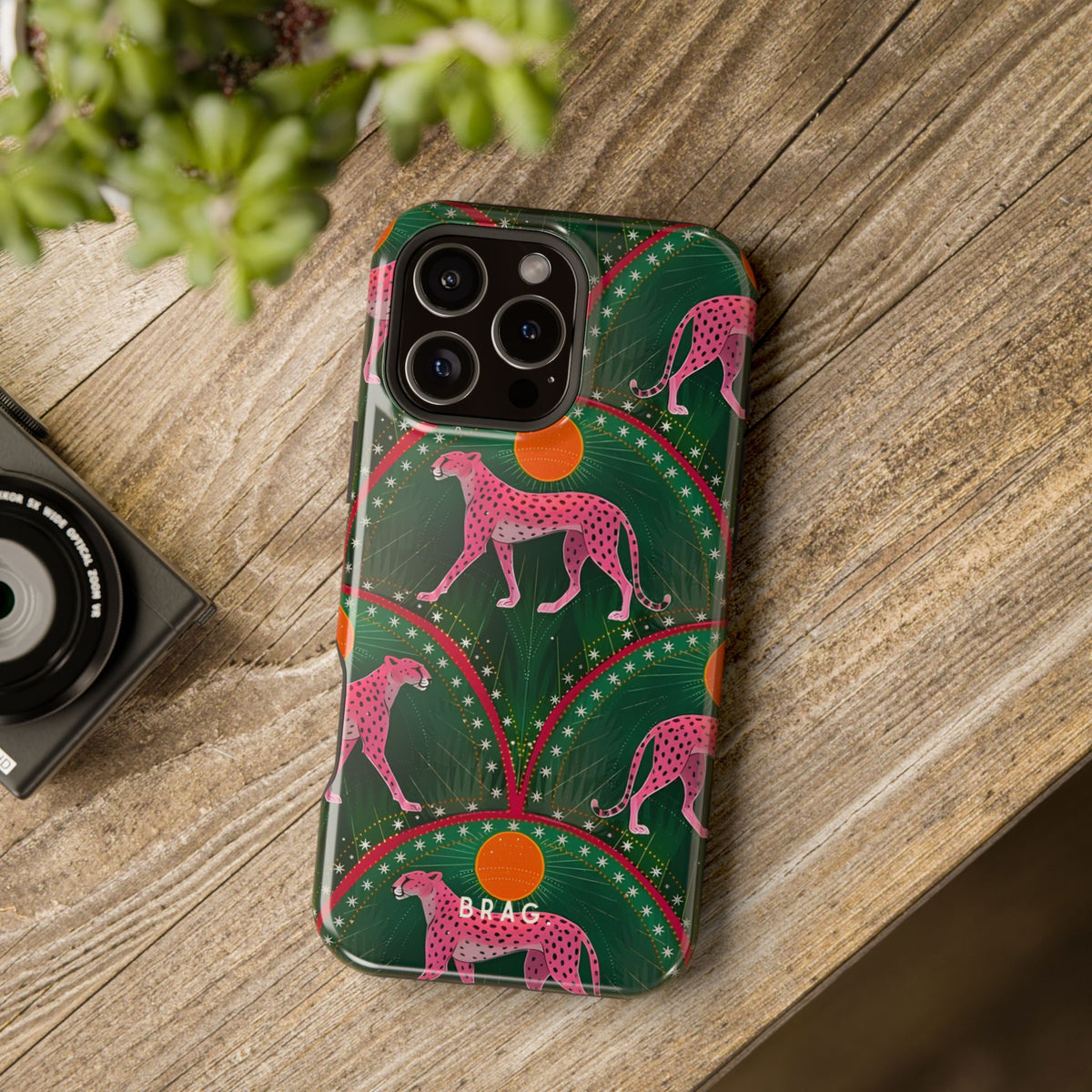 Wild Riviera Magnetic Impact-Resistant Phone Case