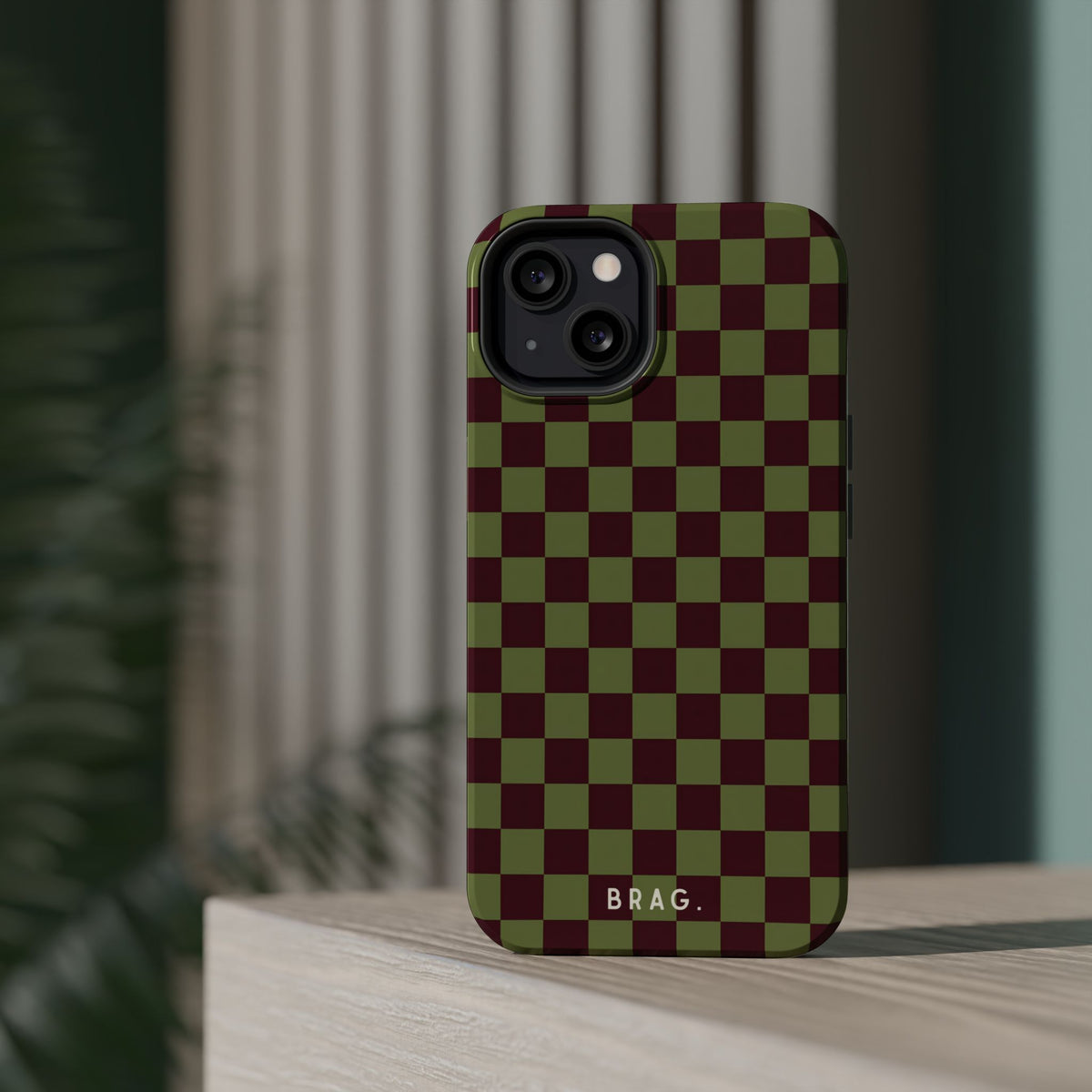 Lucky Check Magnetic Impact-Resistant Phone Case