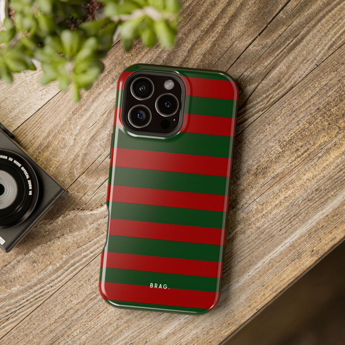 Racing Green Magnetic Impact-Resistant Phone Case
