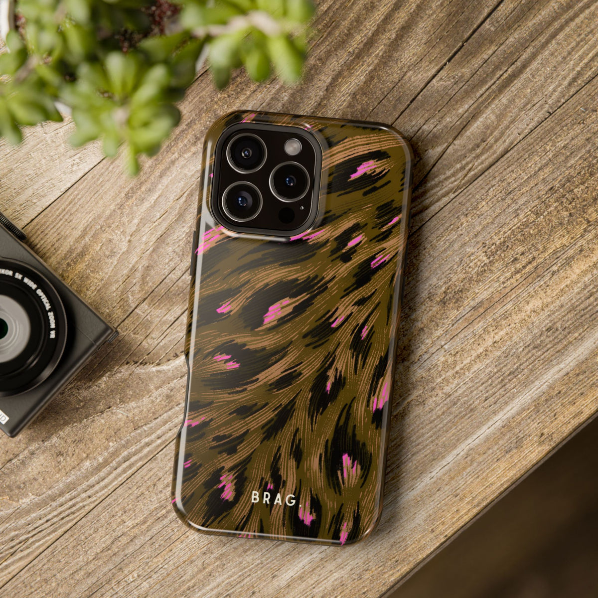 Hotel Noir Magnetic Impact-Resistant Phone Case