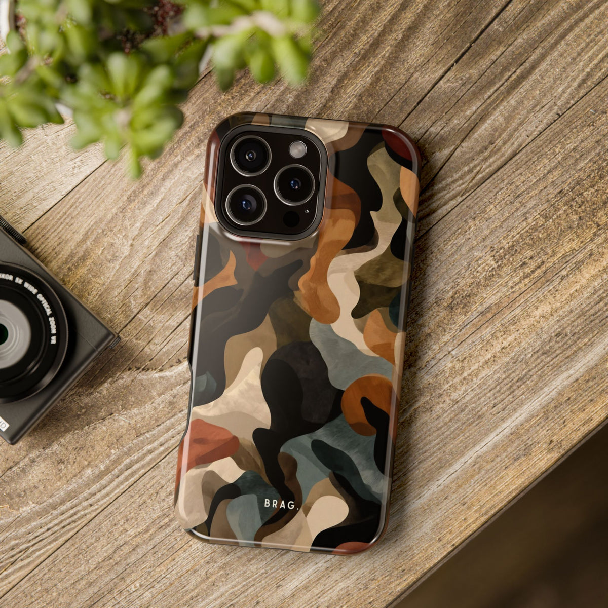 Desert Camo Magnetic Impact-Resistant Phone Case