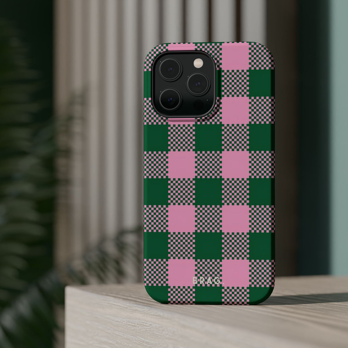 Picnic Club Magnetic Impact-Resistant Phone Case