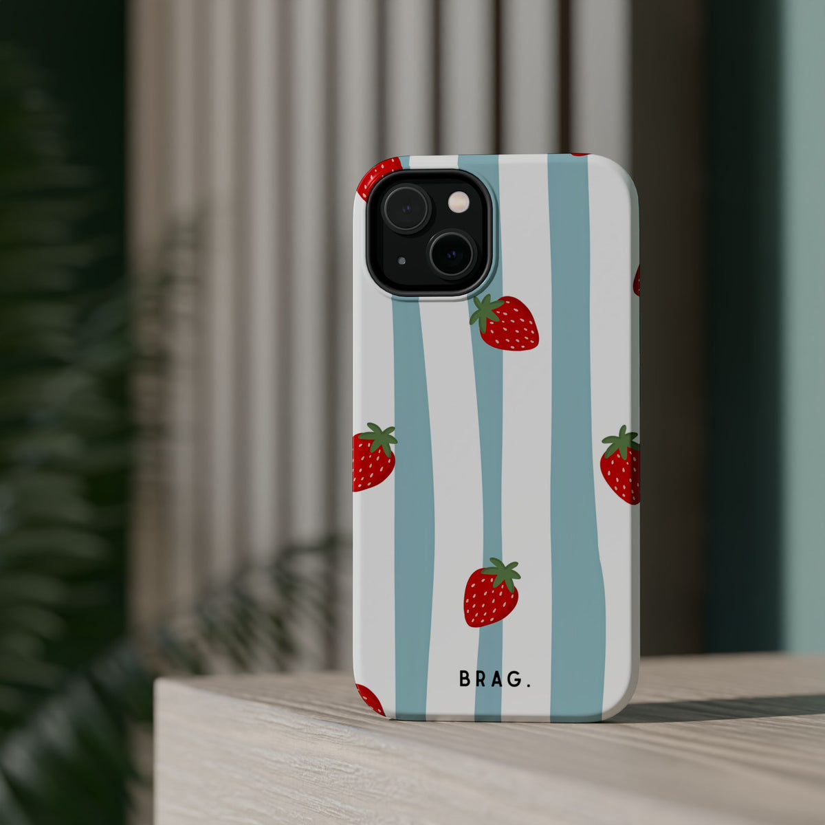 Berry Bloom Magnetic Impact-Resistant Phone Case