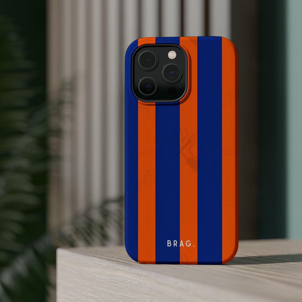Sun Chaser Magnetic Impact-Resistant Phone Case