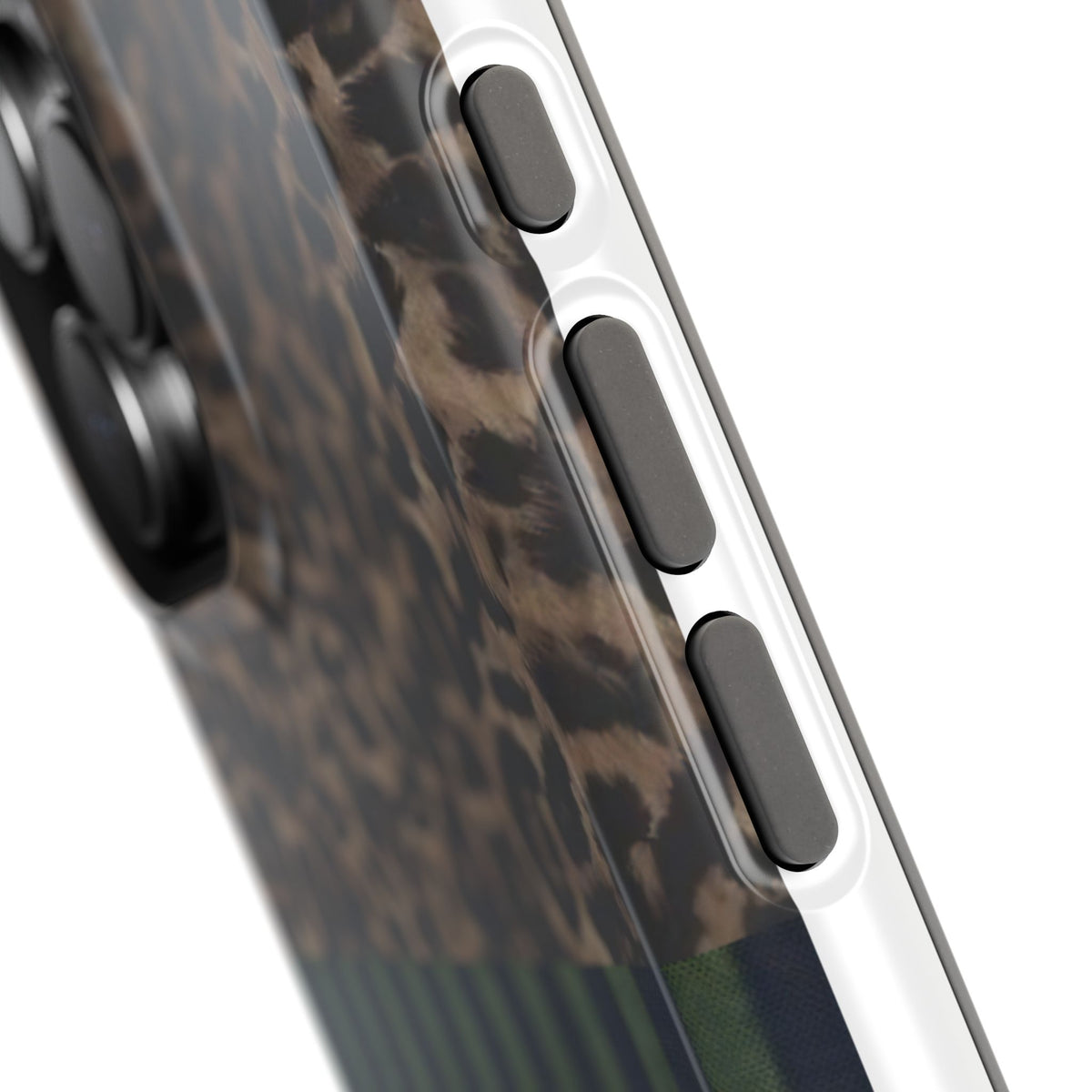 Safari Club Magnetic Impact-Resistant Phone Case