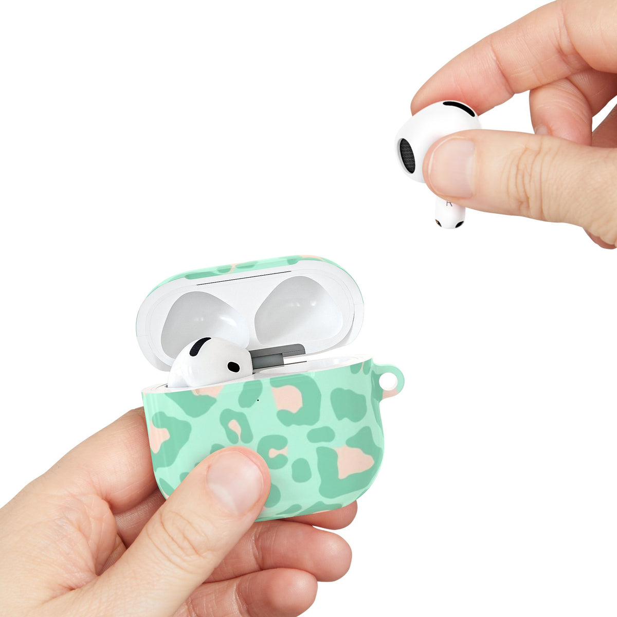 Mint Muse AirPod Case – Slim Protective Charging Case