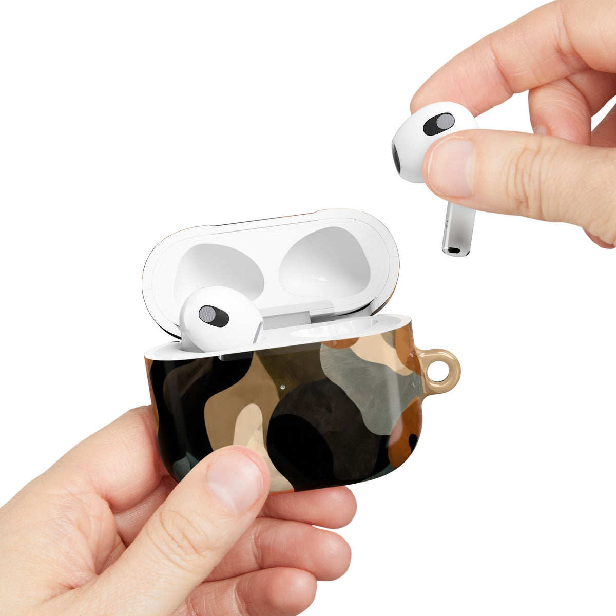 Desert Camo AirPod Case – Slim Protective Charging Case