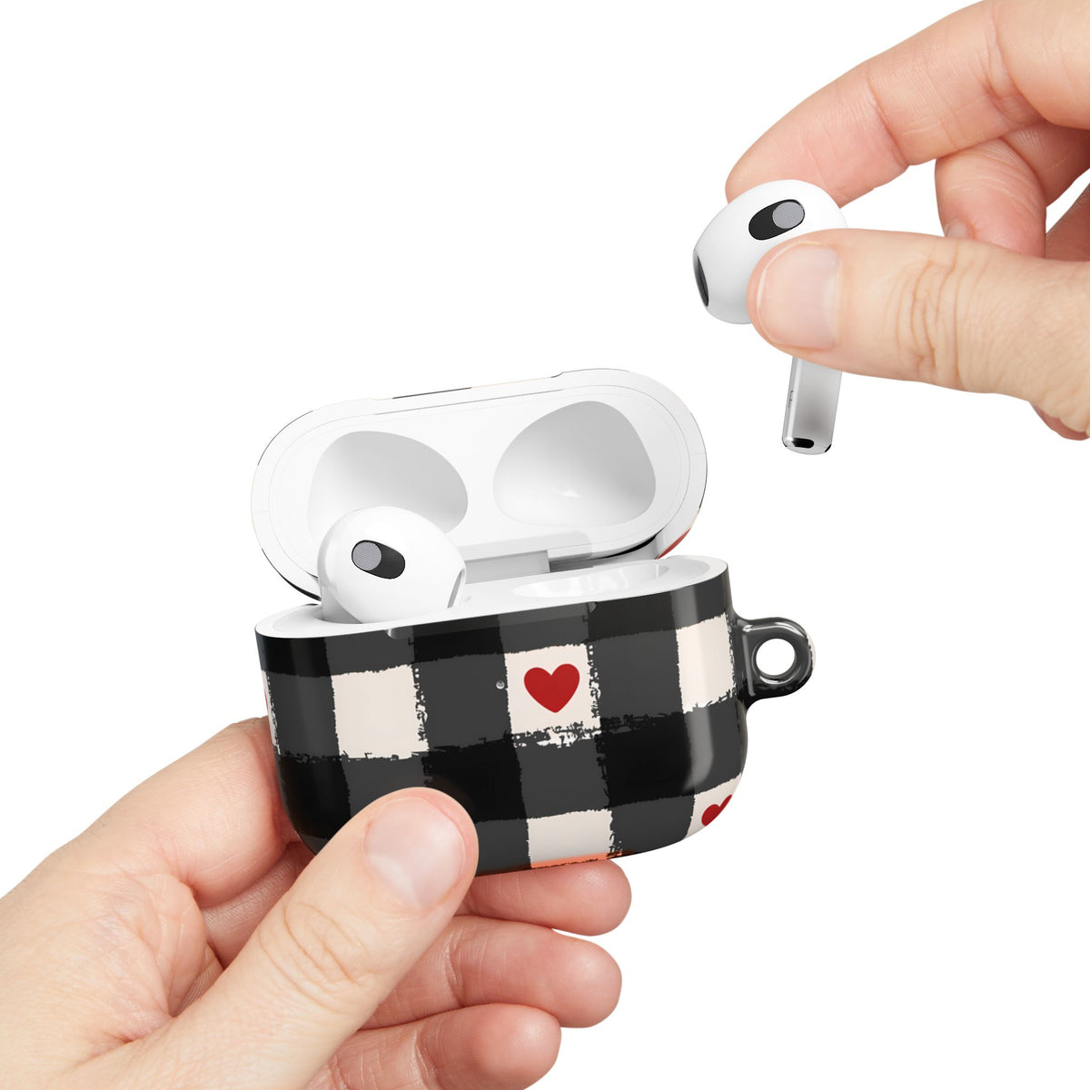 Lucky Heart AirPod Case – Slim Protective Charging Case