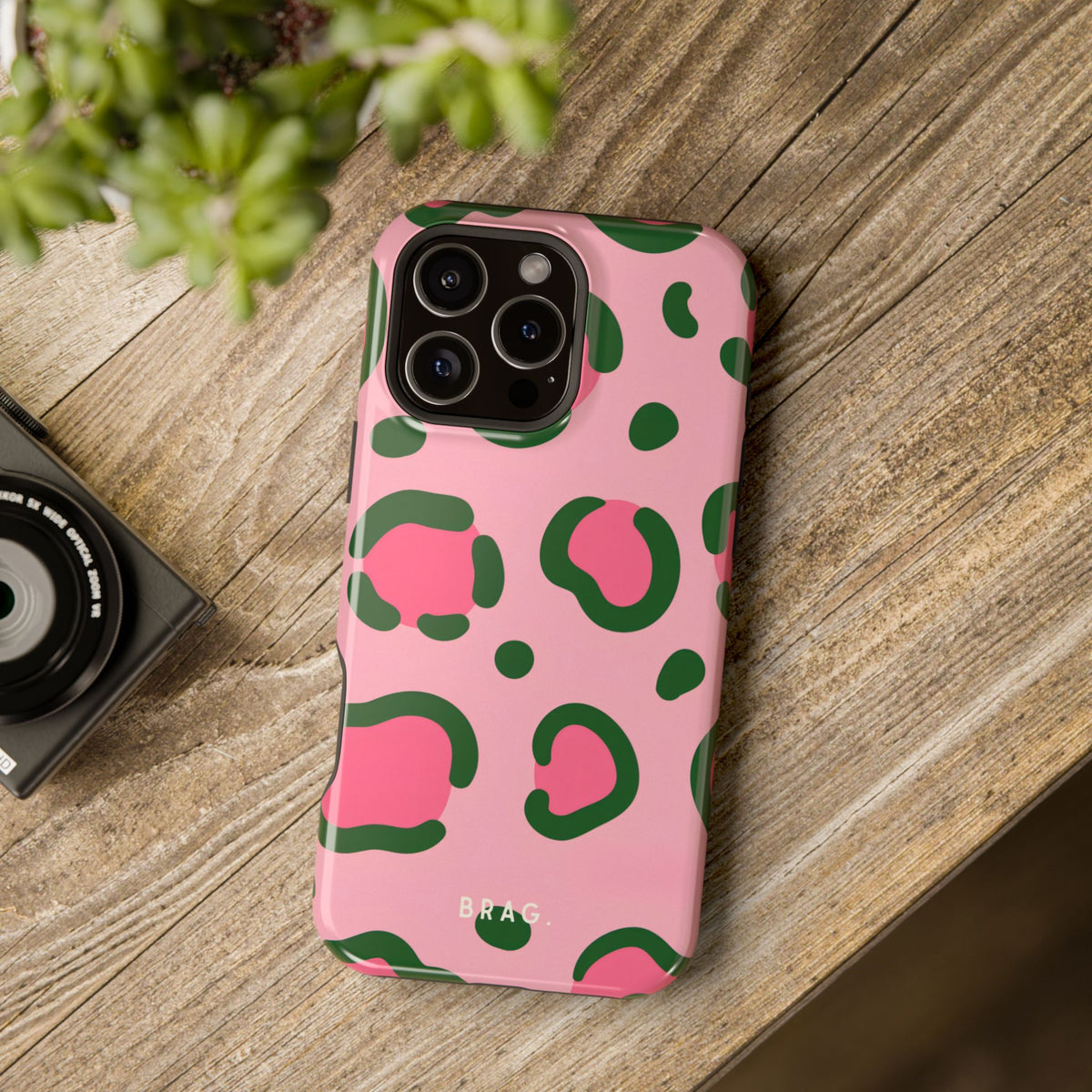 Pinkpanther Magnetic Impact-Resistant Phone Case