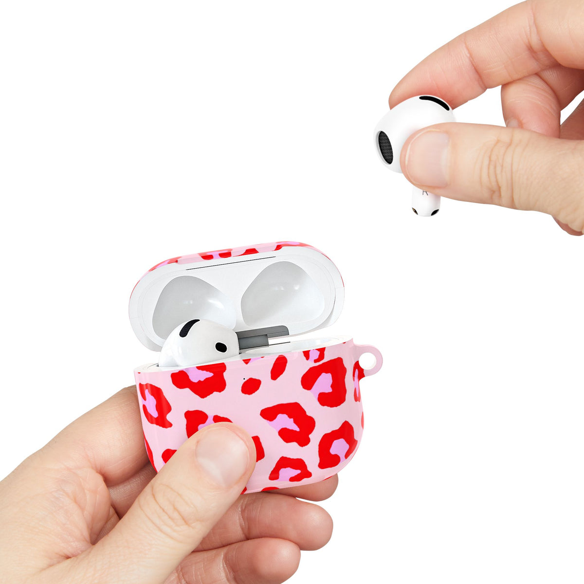 Panthere AirPod Case – Slim Protective Charging Case