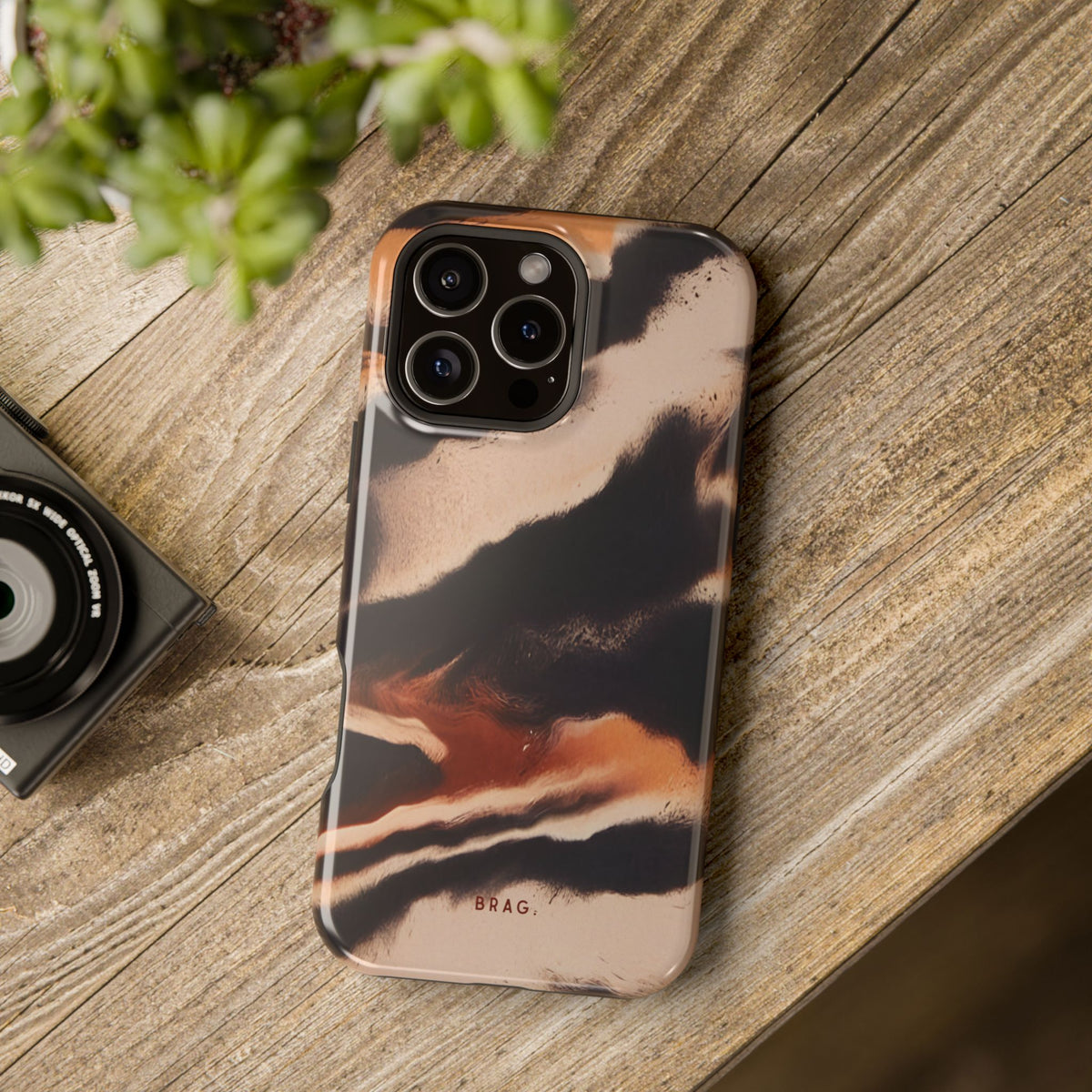 Gold Leaf Magnetic Impact-Resistant Phone Case