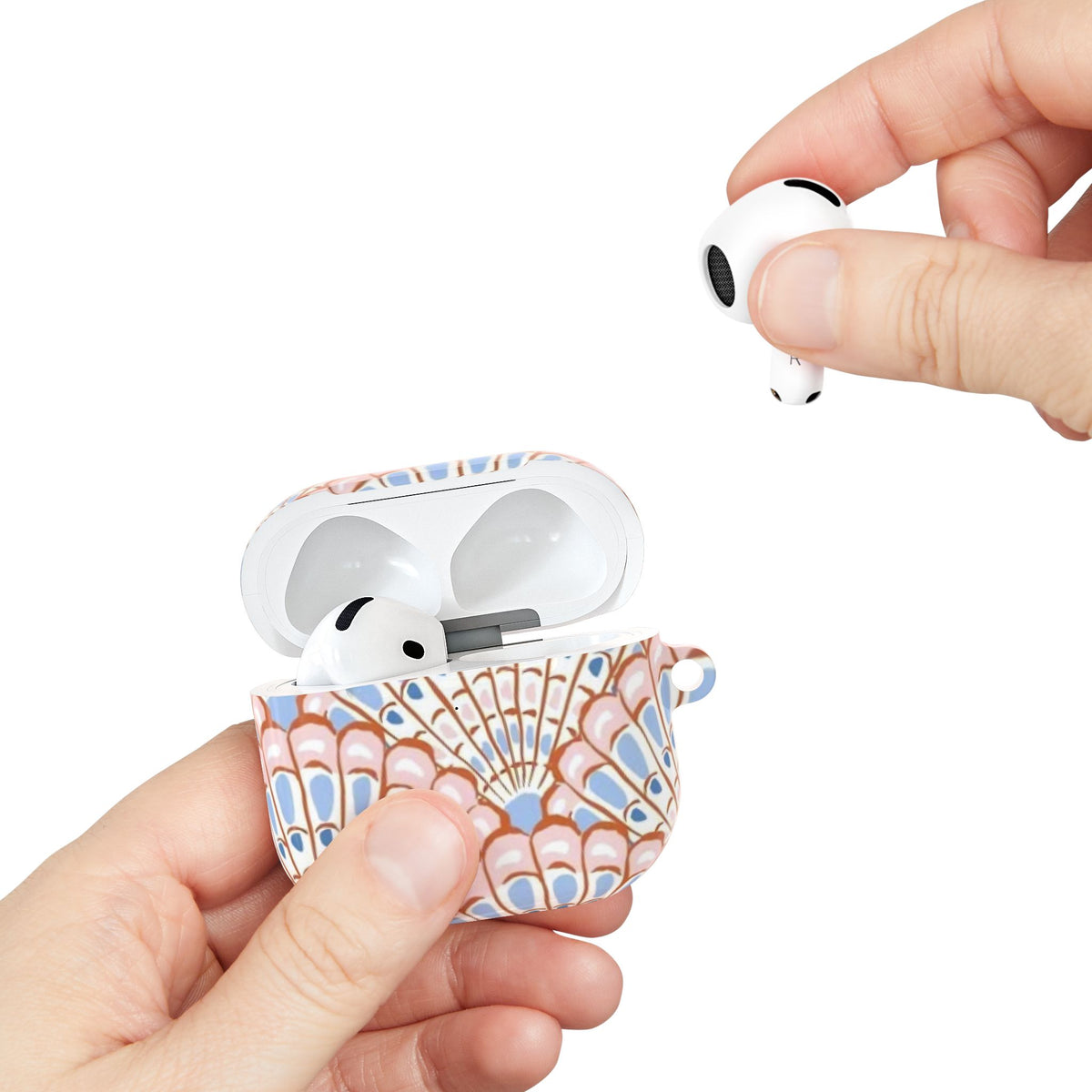 Seashell Soiree AirPod Case – Slim Protective Charging Case