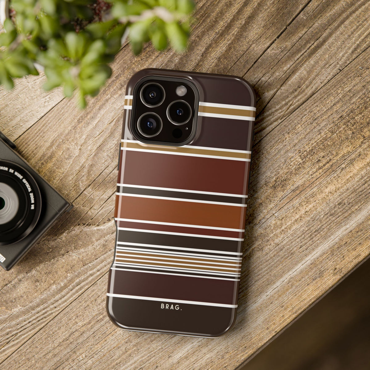 Cocoa Line Magnetic Impact-Resistant Phone Case