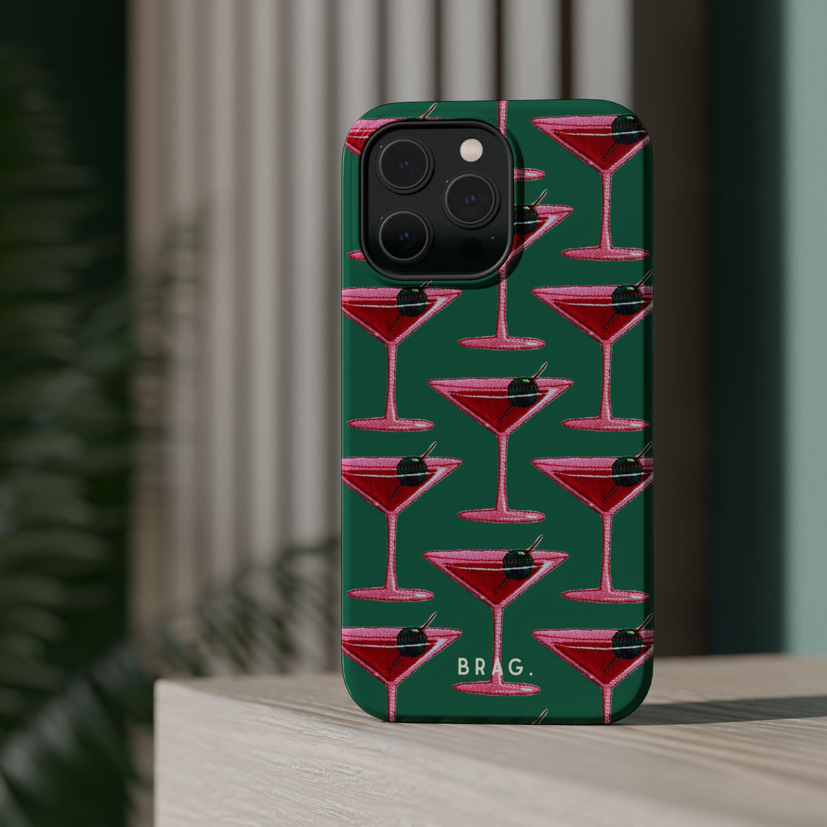 Pink Martini Magnetic Impact-Resistant Phone Case