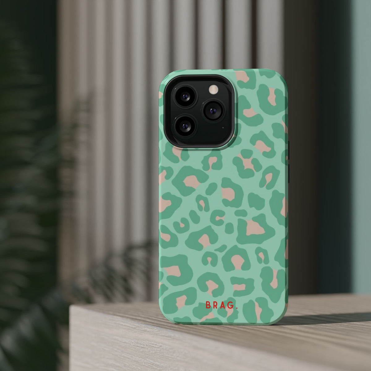 Mint Muse Magnetic Impact-Resistant Phone Case