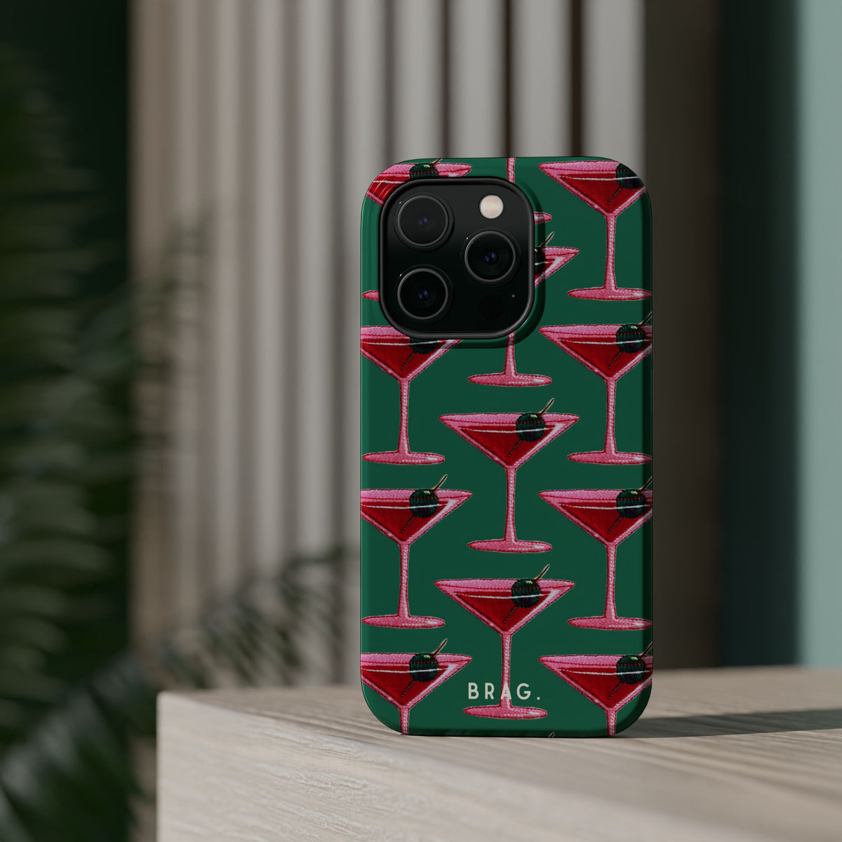 Pink Martini Magnetic Impact-Resistant Phone Case