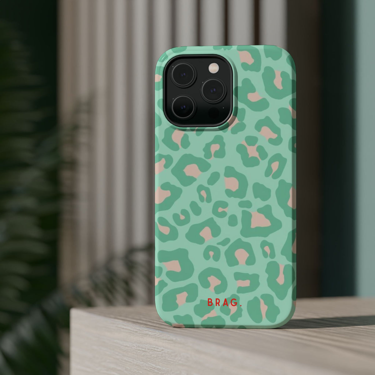 Mint Muse Magnetic Impact-Resistant Phone Case